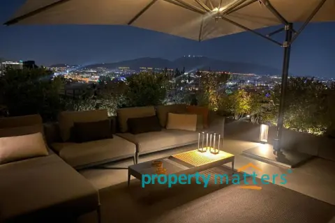 ΜΑΡΟΥΣΙ, ΔΙΑΜΕΡΙΣΜΑ